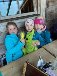 Img 20231002 Wa0012
